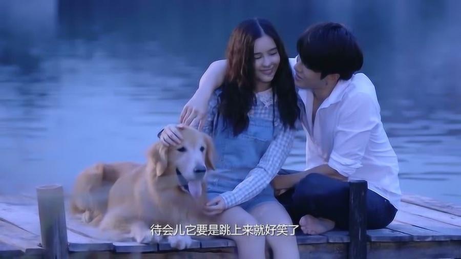 武汉江汉路步行街，建筑博物馆的光影。